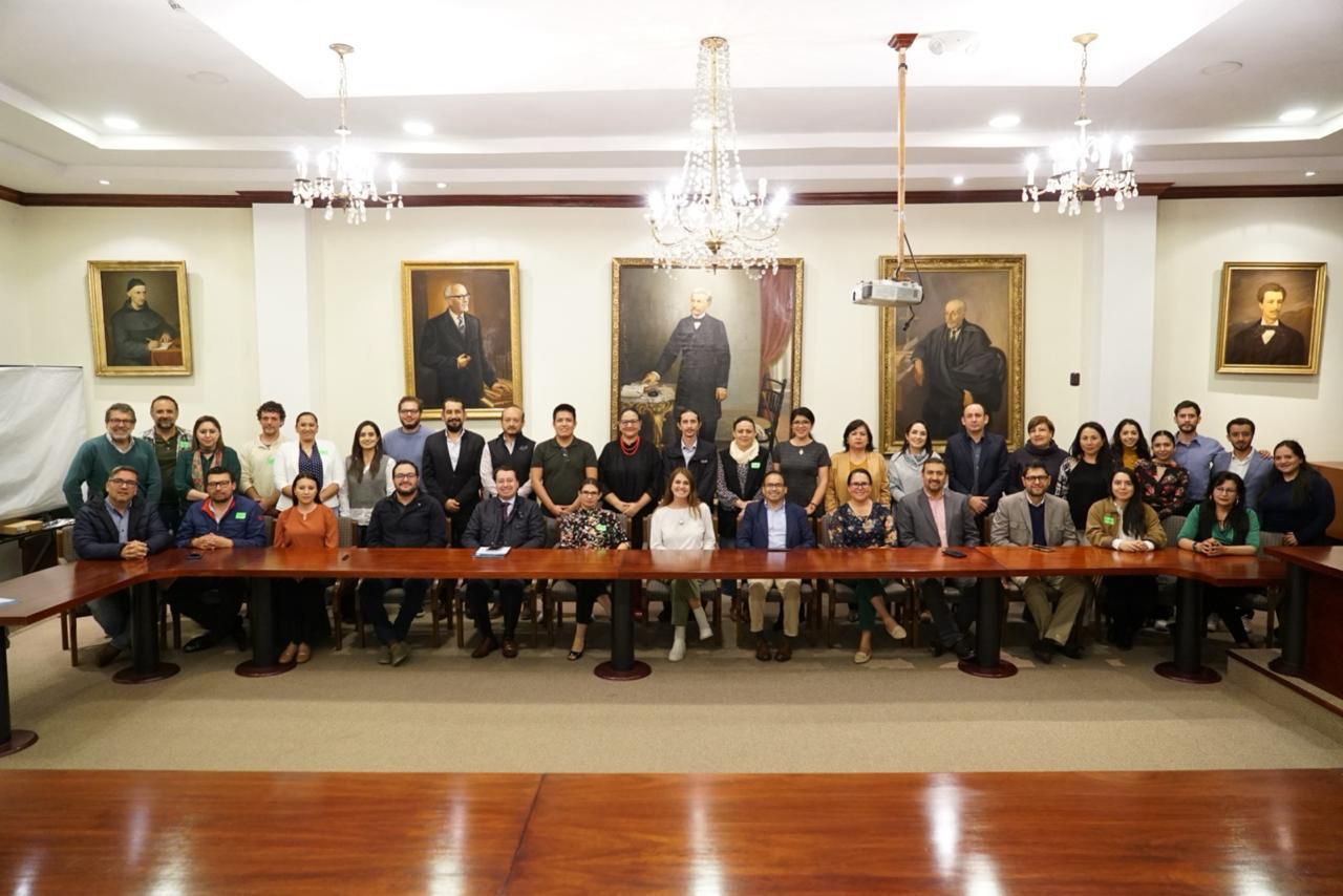 13 universidades conforman la Red