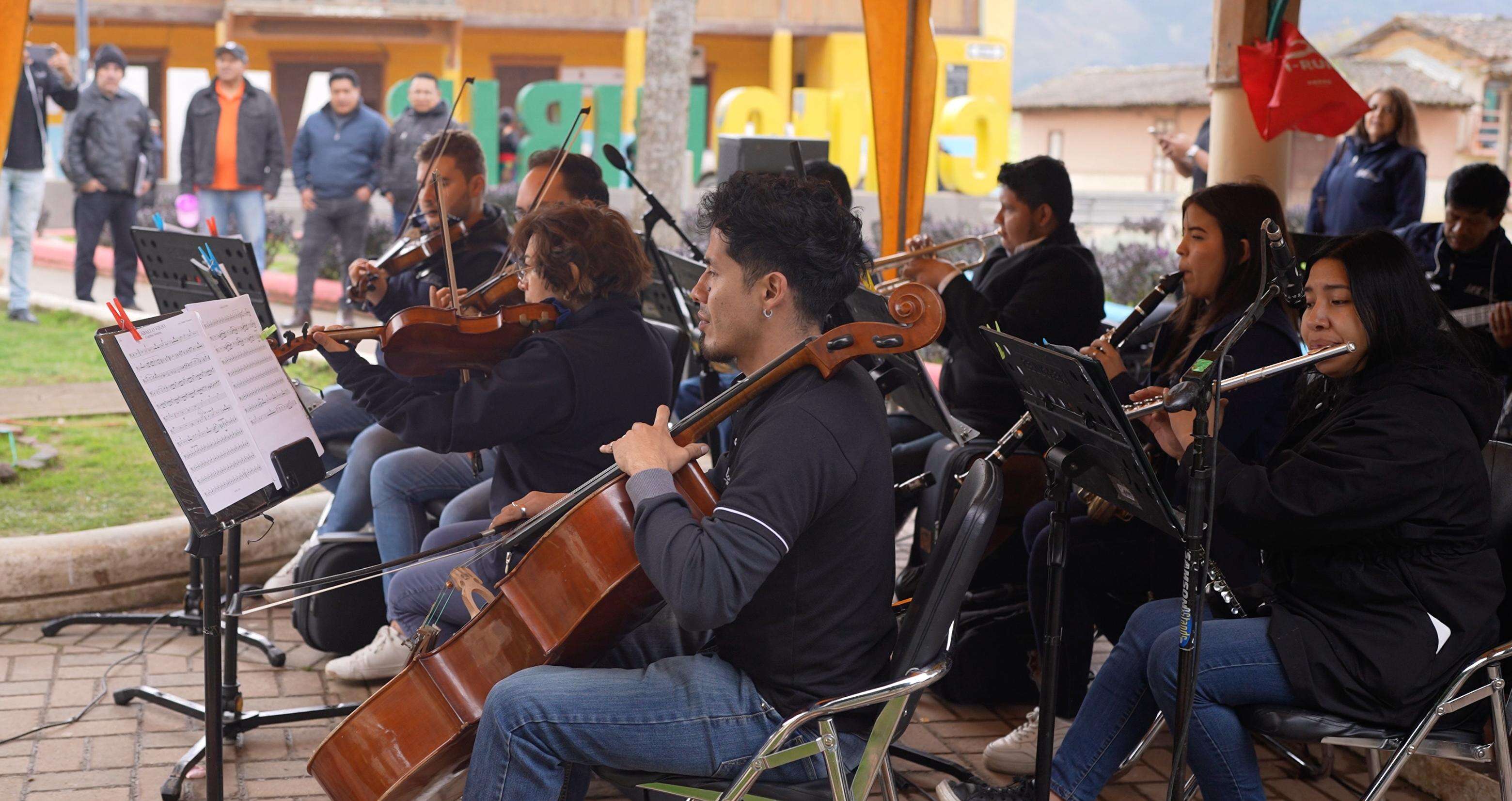 UNLMúsicaEnChuquiribamba 3