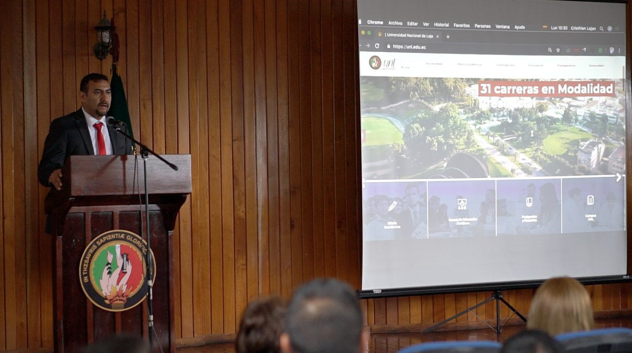 UNL realiza inauguración de clases y presentación de página web