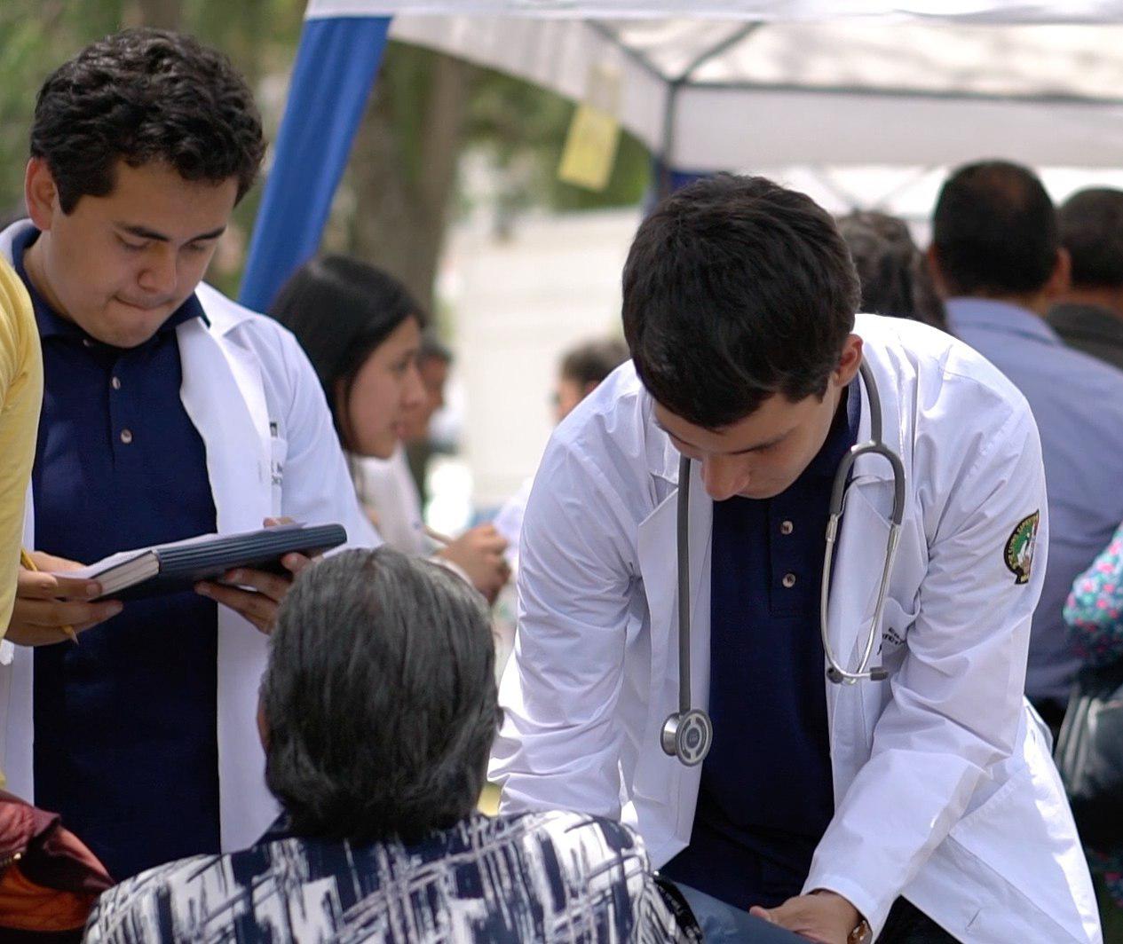 Casa Abierta Hipertensión Arterial