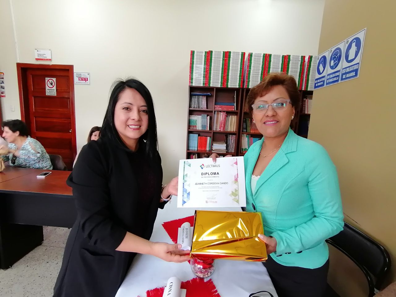 LÉCTIMUS certifica a docentes de la UNL