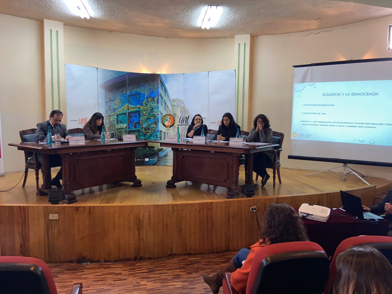 Panel Administración Pública 