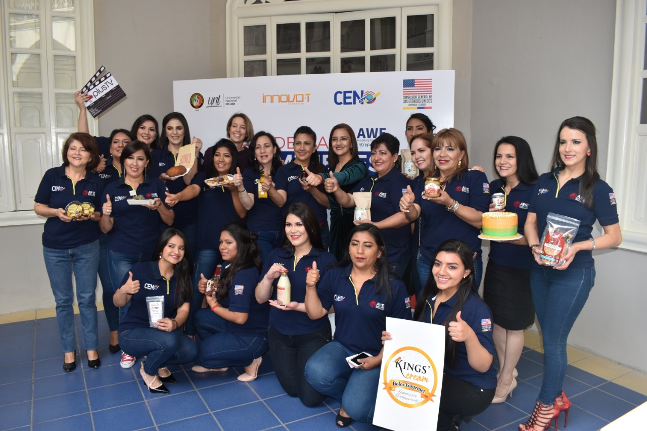 25 mujeres emprendedoras cuentan con certificación de la UNL y de EEUU