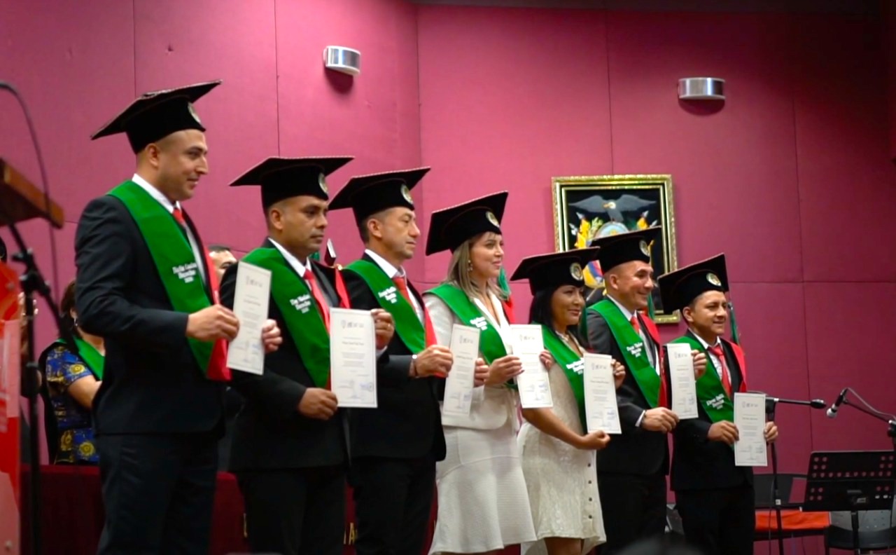 Unidad de Educación a Distancia de la UNL gradúa a profesionales