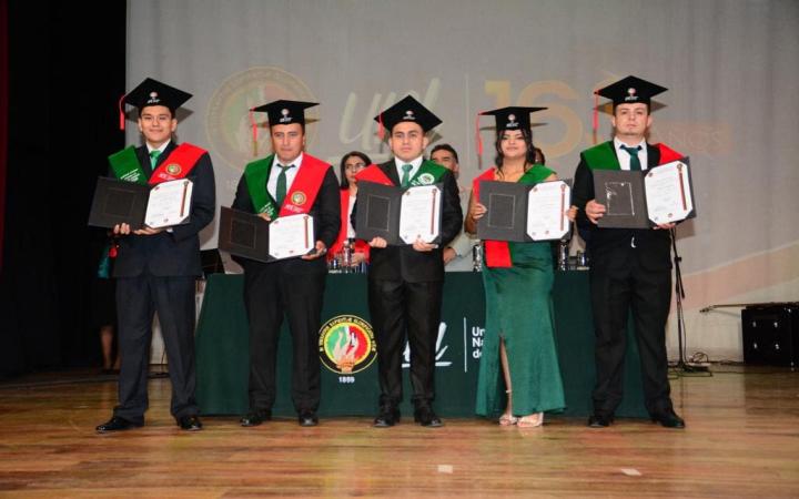 graduados