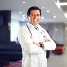 Dr. Junior Gahona Villegas