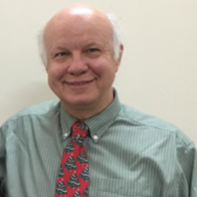 Dr. Murray Greenwood (EEUU):