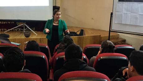 Estudiantes reciben capacitación del acceso a la información pública