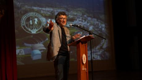 Juez de la Corte Constitucional brindó conferencia