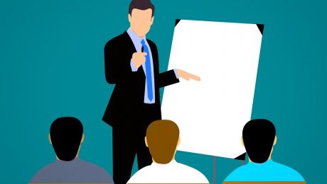 UNL capacitó a más de cinco mil docentes de todo el país