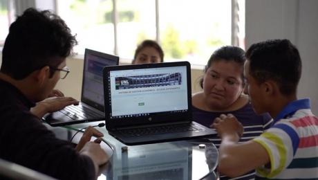 GADs se unen a propuesta de la UNL para reducir la brecha digital