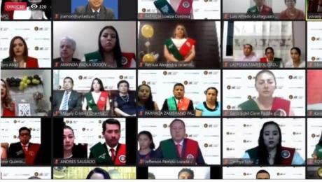 36 profesionales entregó la Unidad de Educación a Distancia