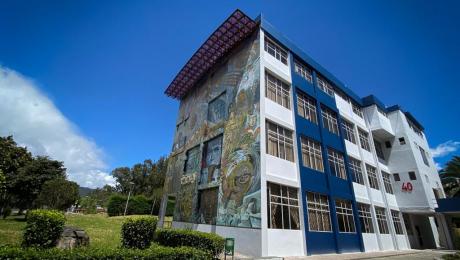 UNL: Acreditada, con nueva oferta académica, se proyecta hacia la internacionalización