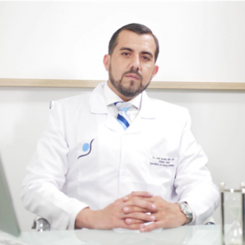 Dr. José Antonio Chávez Viteri  (Quito-Ecuador)